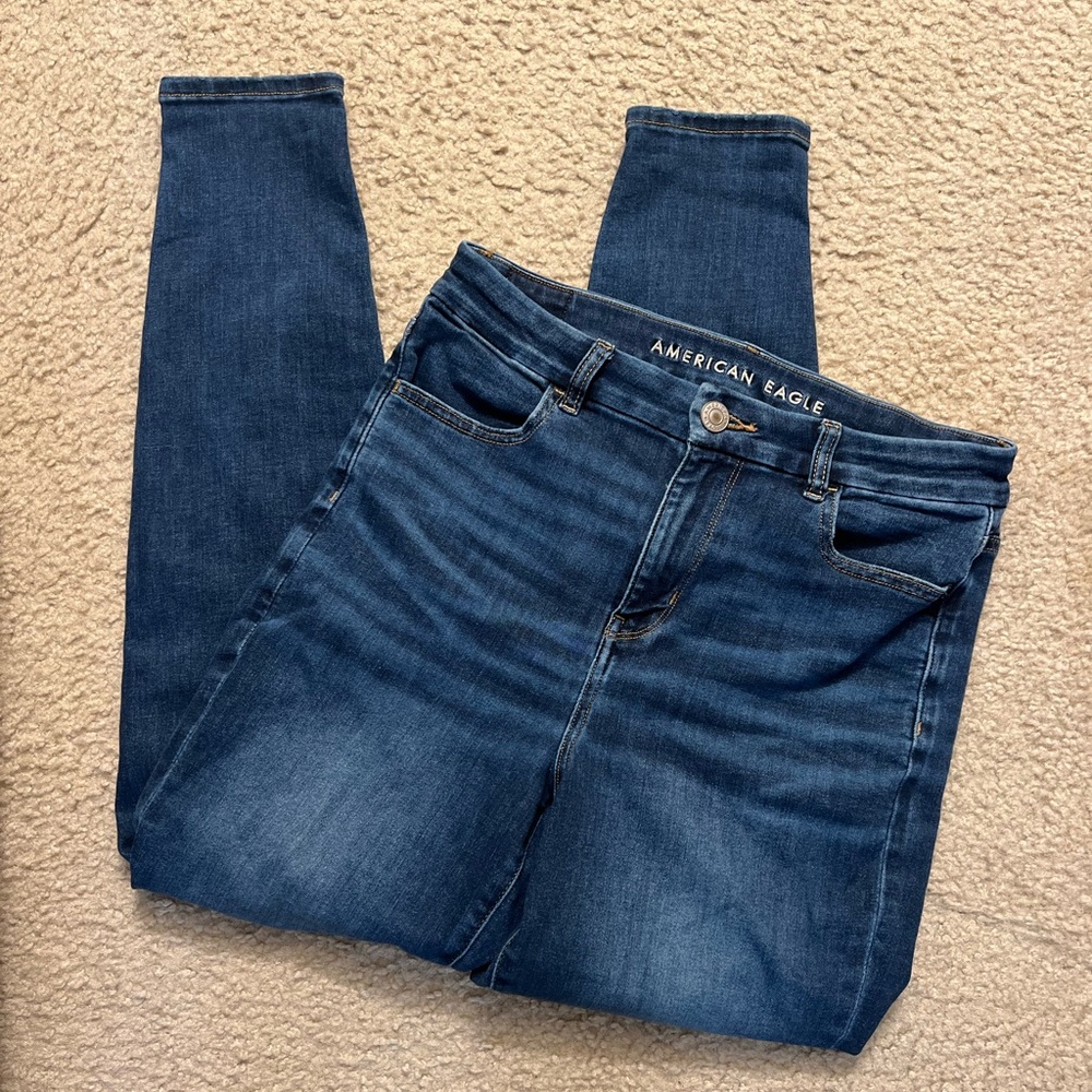 AE Curvy High Rise Jeggings
